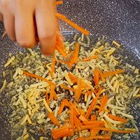 菌菇菠菜蛋饼的做法图解6