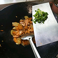 土豆炒红薯的做法图解6