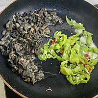 菌中贵族—干巴菌的做法图解8