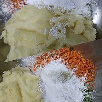 土豆泥小饼的做法图解3