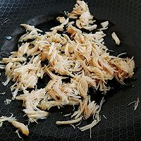 鸡丝煎蛋西葫芦的做法图解1