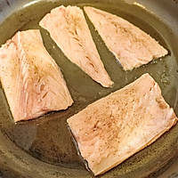 9块9复刻日料店68元盐煎青花鱼的做法图解2
