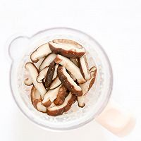 香菇油菜泥米糊的做法图解5