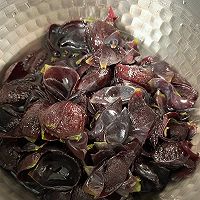 巨峰葡萄果酱的做法图解2