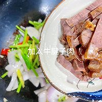 #豪吉藤椒油真香来袭#减脂餐!蒜苔炒牛腱子肉的做法图解10