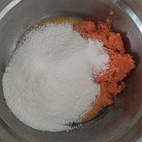 宝宝闲置米粉丸子的做法图解1