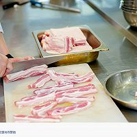 大厨手下的漂亮饭:西班牙五花肉卷配魔鬼汁的做法图解1