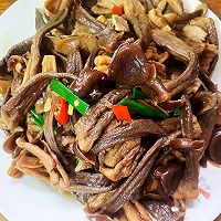 鹿茸菇炒肉的做法图解10