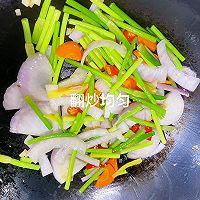 #豪吉藤椒油真香来袭#减脂餐!蒜苔炒牛腱子肉的做法图解13