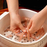 捞汁海肠的做法图解1