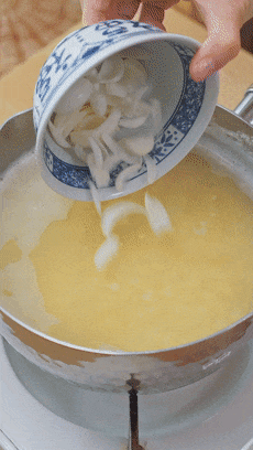 【宝宝辅食】藕粉百合绿豆爽的做法图解5