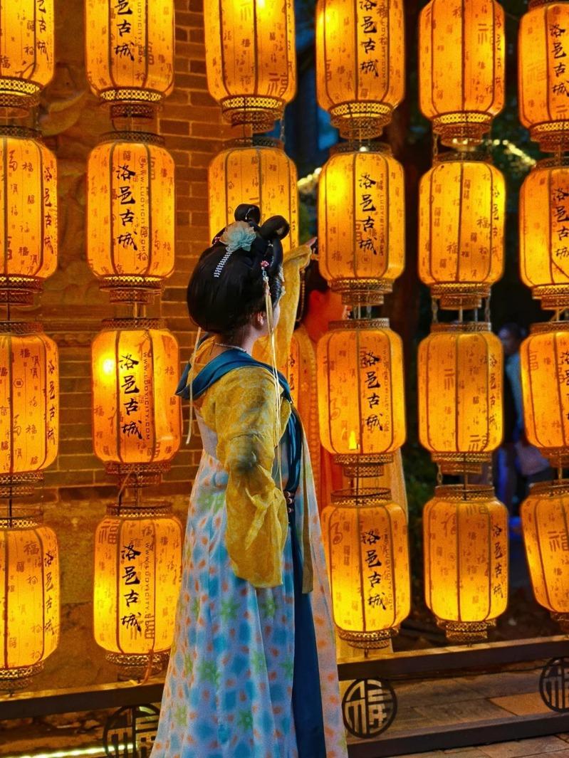 太平古城也是网友点名的冷清古城。（取材自微博）