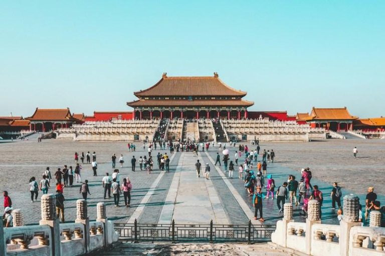 捷克知名YouTuber米基斯卡在一支影片中展示，如何用虚构的「中国之旅」吸引捷克网红参与 。图为北京故宫。(Photo by Ling Tang on Unsplash)