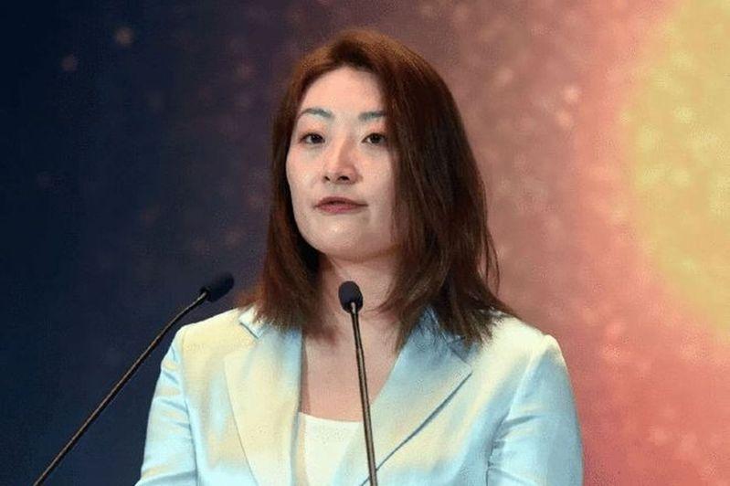 宗馥莉陷资产纠纷被起诉。(取材自环球时报)