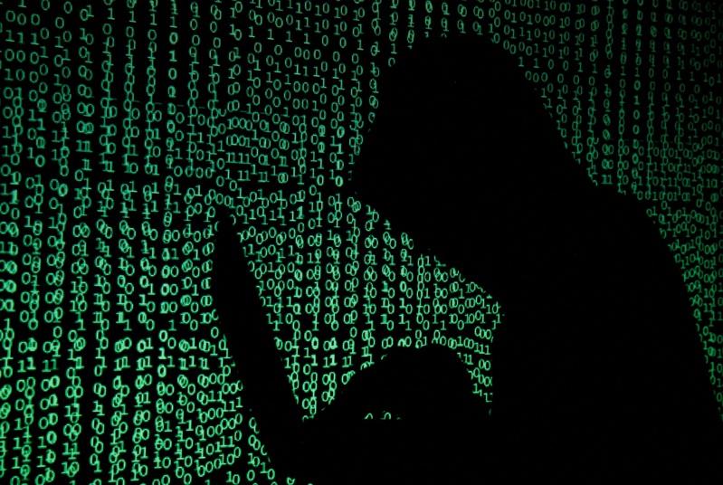 黑客组织锁定半导体设计、制造和供应链业者,利用被入侵的台湾大学电邮帐号,冒充求职者寄信,附带带有恶意网址的PDF档案,或附上加密压缩档发送恶意程序。(路透)