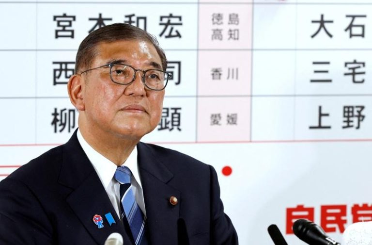 石破茂不言退。(路透)