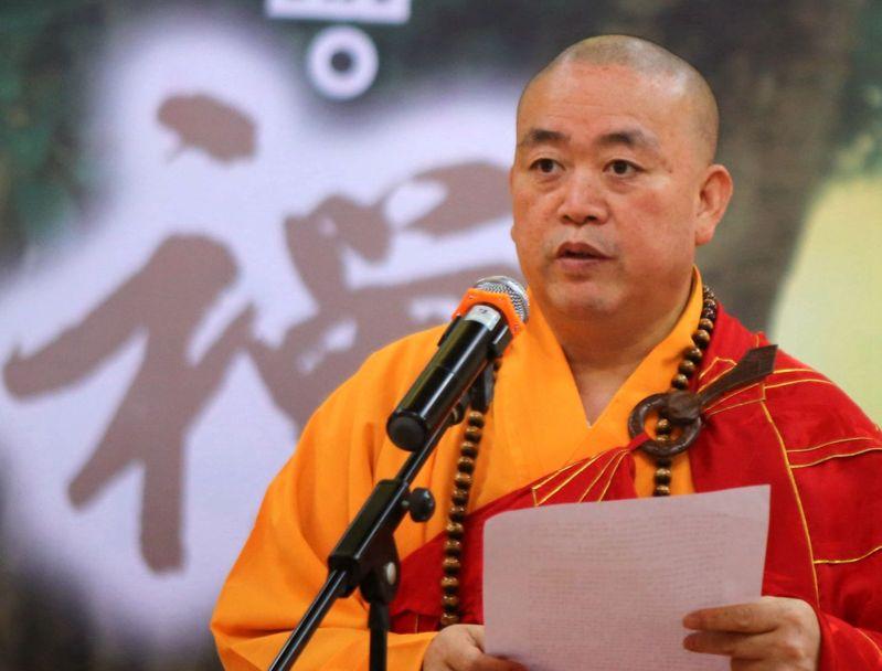 释永信成为少林寺住持以来,带领少林寺做出一系列商业化的改变,让少林寺逐渐成为佛门商业帝国。(中新社)