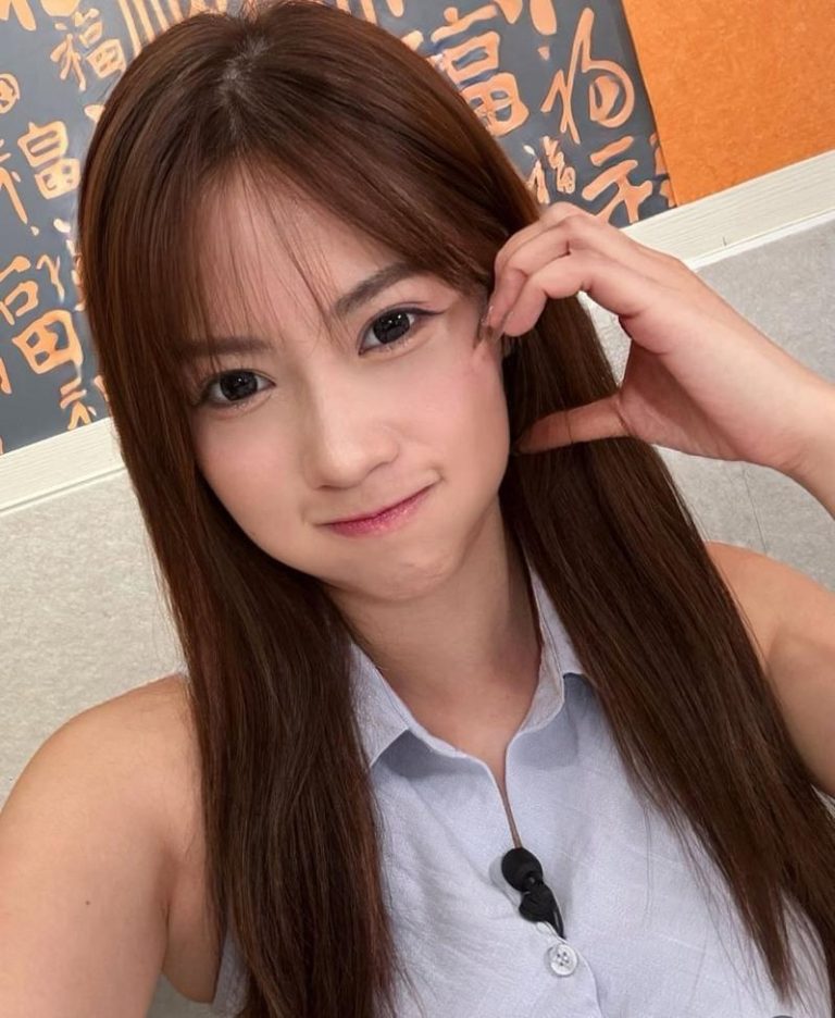 黄婧灵外型甜美，在网络享有高人气。图／摘自IG