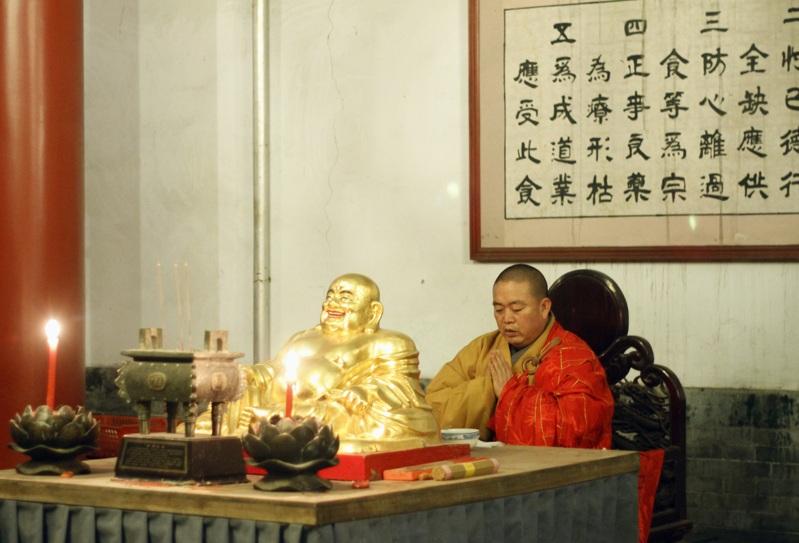 「少林寺住持释永信涉嫌刑事犯罪，挪用侵占项目资金寺院资产；严重违反佛教戒律，长期...