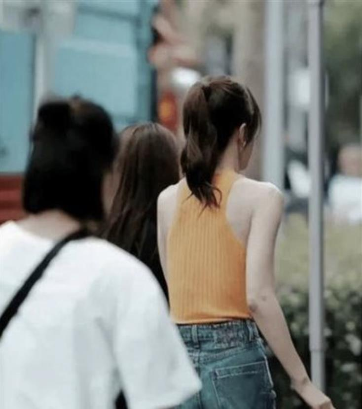 秦岚被封为「最美皇后」。(取材自微博)
