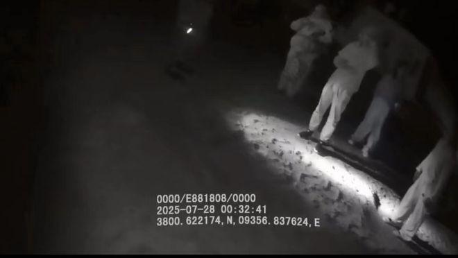 被困游客所驾驶车辆。（取材自红星新闻）