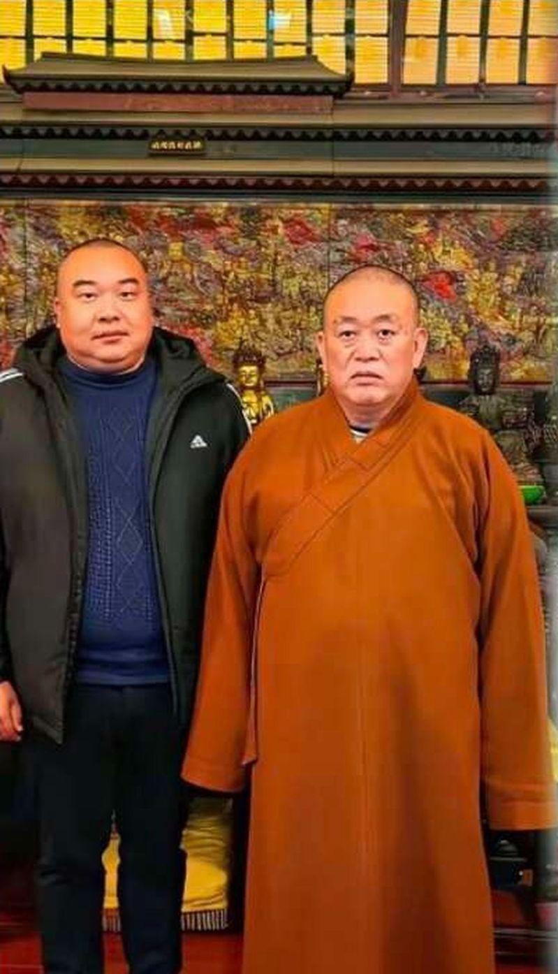 释永信胞弟(左)失联 曾任少林寺机构重要职务。(取材自微博)
