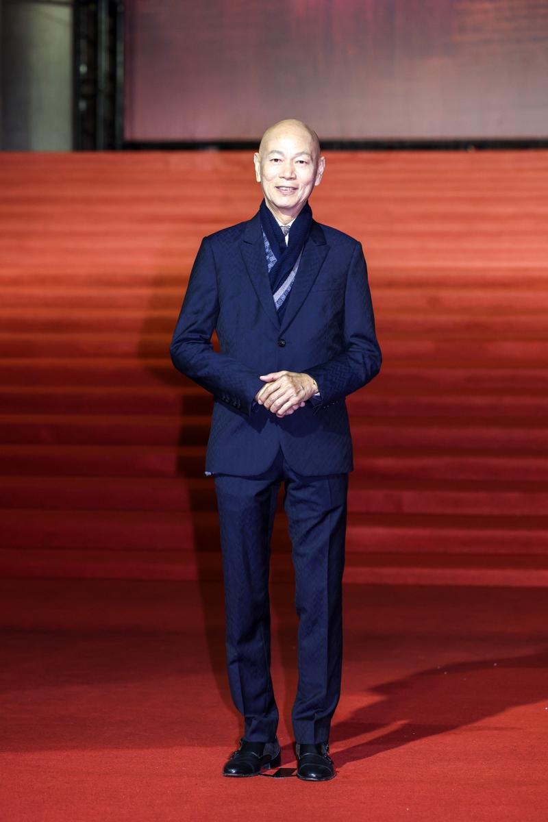 汪明荃（左）回应老公罗家英（右）四度患癌并放弃化疗。(取材自微博)