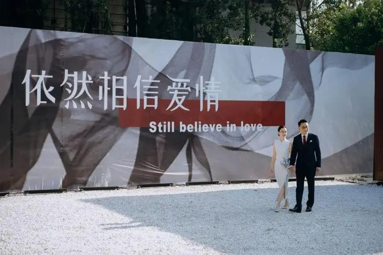 李国庆和张丹红。（取材自三言科技）