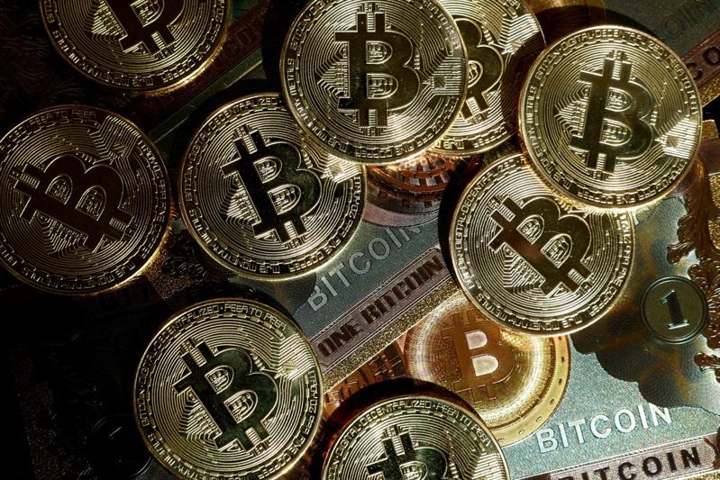 亚洲富裕家族及家族办公室纷纷加码投资加密币,认为数字货币已成为投资组合不可或缺的一环。(路透)
