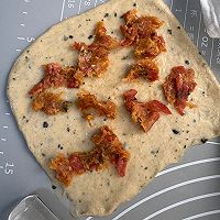 辣肉松蒜香贝果的做法图解3