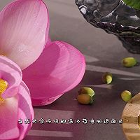 荷叶莲子紫米养生面包的做法图解1