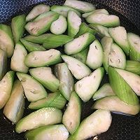 丝瓜炒鸡蛋的做法图解4
