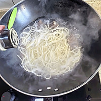 家庭版简易兰州拉面的做法图解9