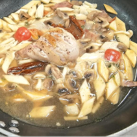 袋煮奶油蘑菇鸡的做法图解5