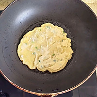 玉米鸡蛋饼的做法图解8