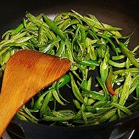 二荆条回锅肉的做法图解2
