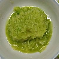 虾仁粉丝素菜馅儿饺子的做法图解4