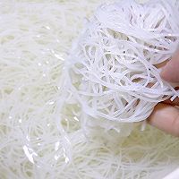 炒米粉的做法图解1
