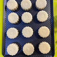 京式月饼(抹茶蜜豆味)—外皮酥脆,清香可口!的做法图解13
