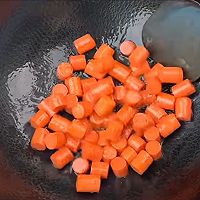 土豆火腿肠的做法图解2