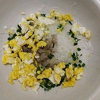 虾仁粉丝素菜馅儿饺子的做法图解2
