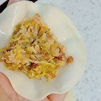夏日开胃主食|东北酸菜猪肉蒸饺的做法图解3
