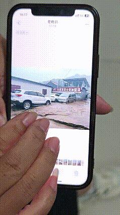 北京村支书尹春燕(左)和丈夫蔡永章，亲自开车协助转移群众时，不幸被洪水冲走。(取材自新京报、央视)