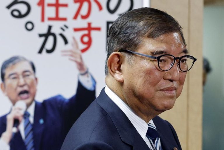 日相石破茂是否能继续执政，8日的党籍议员总会是考验指针。（欧新社）