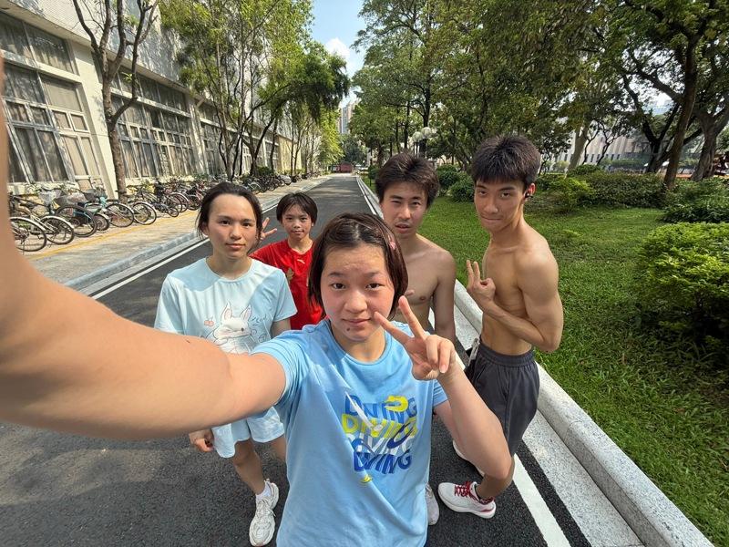 全红婵之前被调侃「脸变圆了」。(视频截屏)