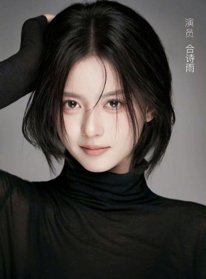 赵嘉敏接拍新剧「天才女友」，不料传出遭导演换角。(取材自微博)