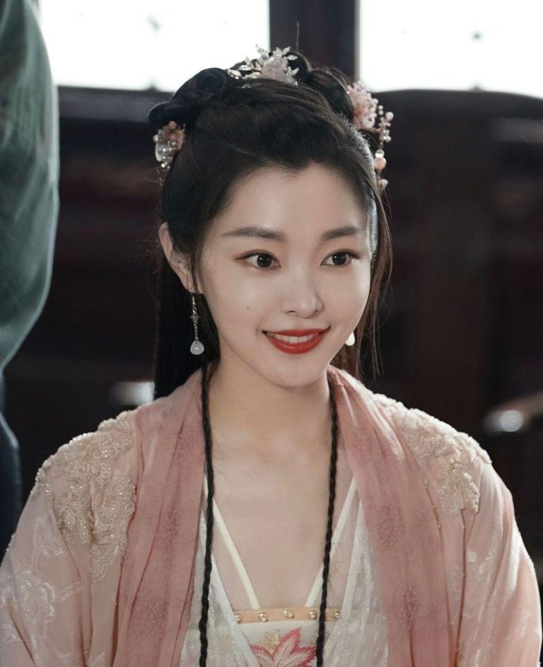 宋轶在「与晋长安」中似乎变了模样。(取材自微博)