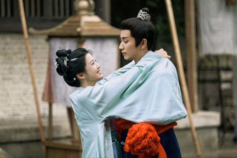 王子奇(右)在「榜上佳婿」中首搭卢昱晓，擦出绝美CP感。（图／爱尔达电视提供）