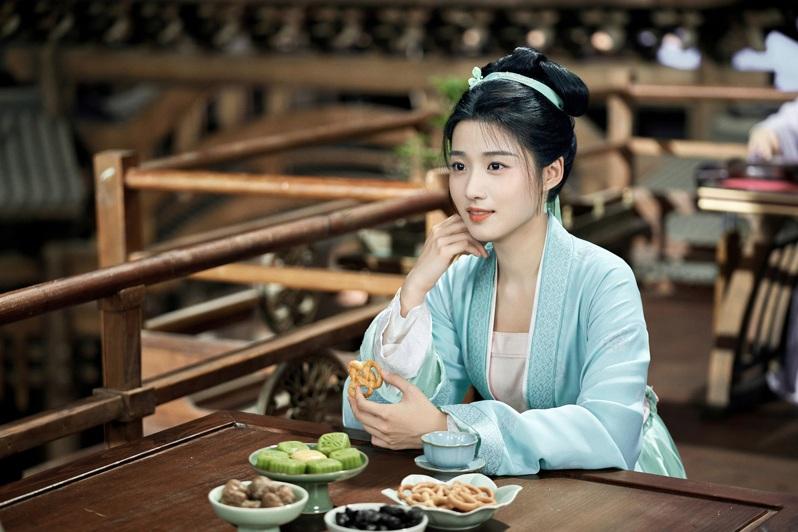 王子奇(右)在「榜上佳婿」中首搭卢昱晓，擦出绝美CP感。（图／爱尔达电视提供）