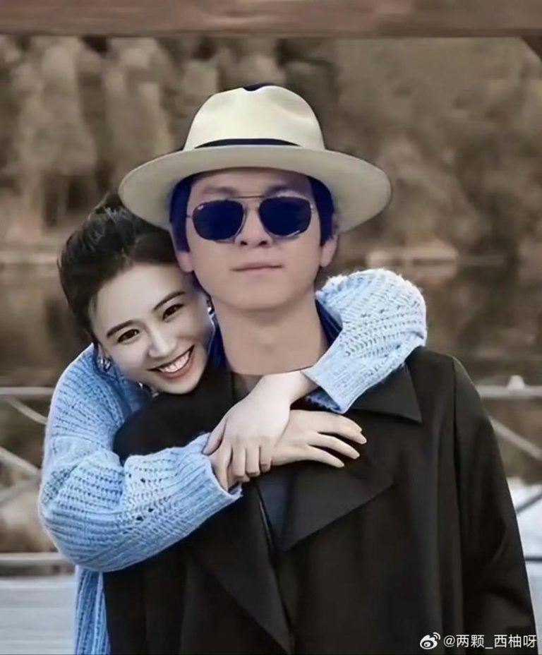 马思纯(后)和张哲轩交往快三年，分分合合不断。(取材自微博)